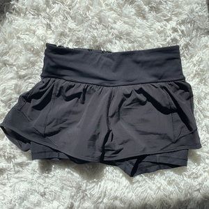 Lululemon short shorts